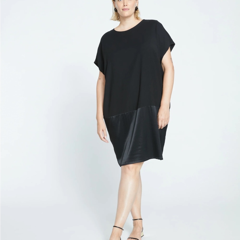 NAVY Universal Standard Avenir Dress